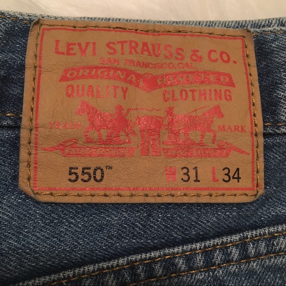 Levi’s 550 Light-Med wash 31”x 34” Zip - Picture 6 of 8